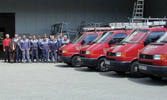 Br�cker Metallbau GmbH 